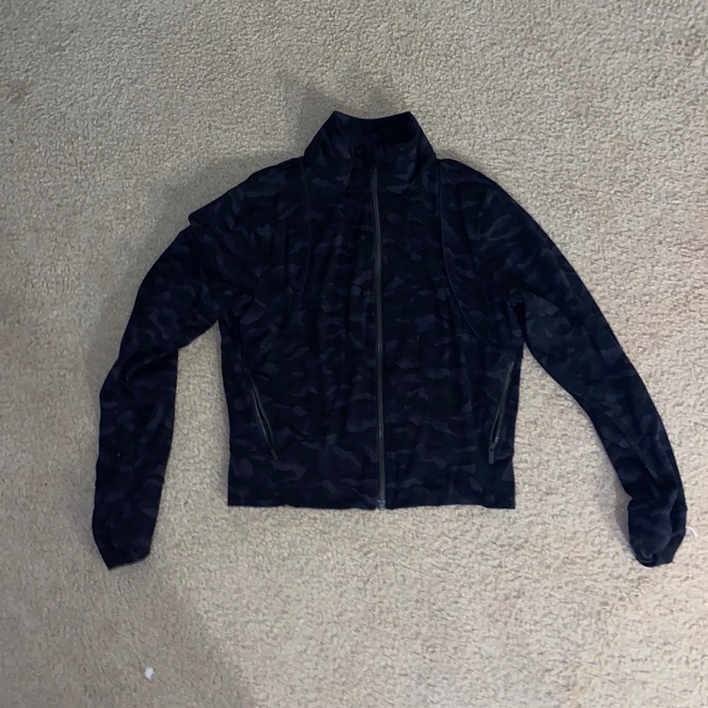 CAMO LULULEMON ZIP UP